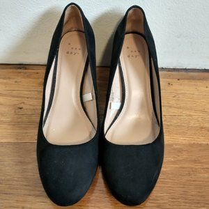 Women's Target A New Day Dot Round Toe Wedge Pumps
